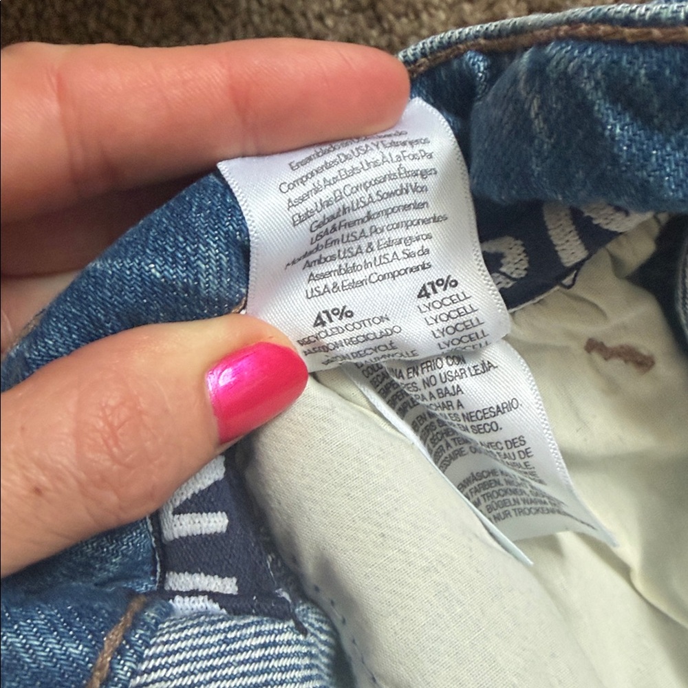 Mother paper bag jeans EUC 25 doggie bag heel
Dine n dash color - Picture 4 of 5